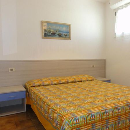 Isola Clara - Appartamenti Bibione Pokoj fotografie