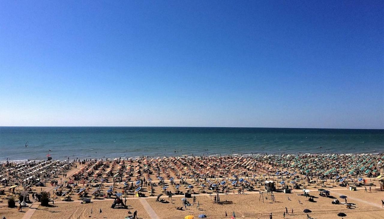 Isola Clara - Appartamenti Bibione Exteriér fotografie